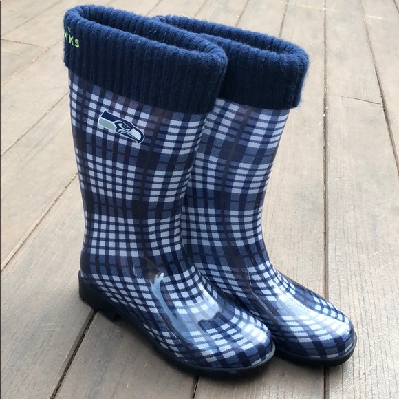 Shoes - Womens Seahawk RainBoots.